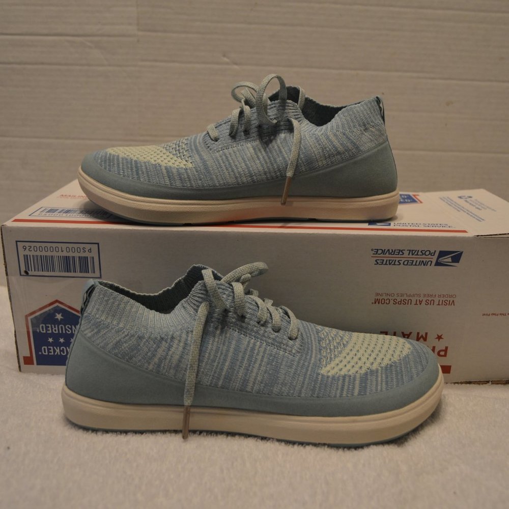 Womens Altra Vail casual running shoes sz 9.5 NWOB